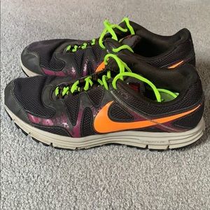 Women’s Nike Lunarfly 3 TRL Sneakers